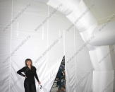 Надувная палатка-ангар "Пневмокаркасная", с габаритными размерами 8,0х6,0х4,0м Оснащена прозрачными окнами