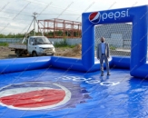 Надувная конструкция "Мокрый футбол" "Pepsi", размером 13 х 5м