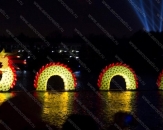 Надувная конструкция для работы на воде "Китайский дракон", общим размером 35,0м, для оформления Международного фестиваля "Круг света" в Москве. Состоит из пяти элементов