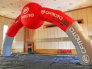 Надувная арка специального дизайна "CFMOTO" с габаритной шириной 11,4м
