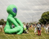 Надувная фигура "Инопланетянин "Элиен" высотой 5.0м. Установка в качестве арт-объекта на европейском фестивале "GEEK PICNIC"