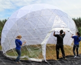 Каркасный шатер диаметром 6.9м с прозрачными элементами для глэмпинга. Процесс сборки (теги: прозрачная палатка, прозрачный дом, прозрачная сфера, прозрачная полусфера, палатка-шар, палатка пузырь, надувная прозрачная палатка, палатка для кемпинга шатер кемпинг, глэмпинг, надувной баббл, надувной bubble, палатка bubble, шатры для отдыха, геокупол, v dome, палатка dome, шатер dome, каркасный шатер, купольный шатер, глэмпинг, шатер кемпинг, палатка для кемпинга)